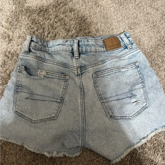 American Eagle Outfitters Ripped Light Blue Jean Shorts - Picture 3 of 3